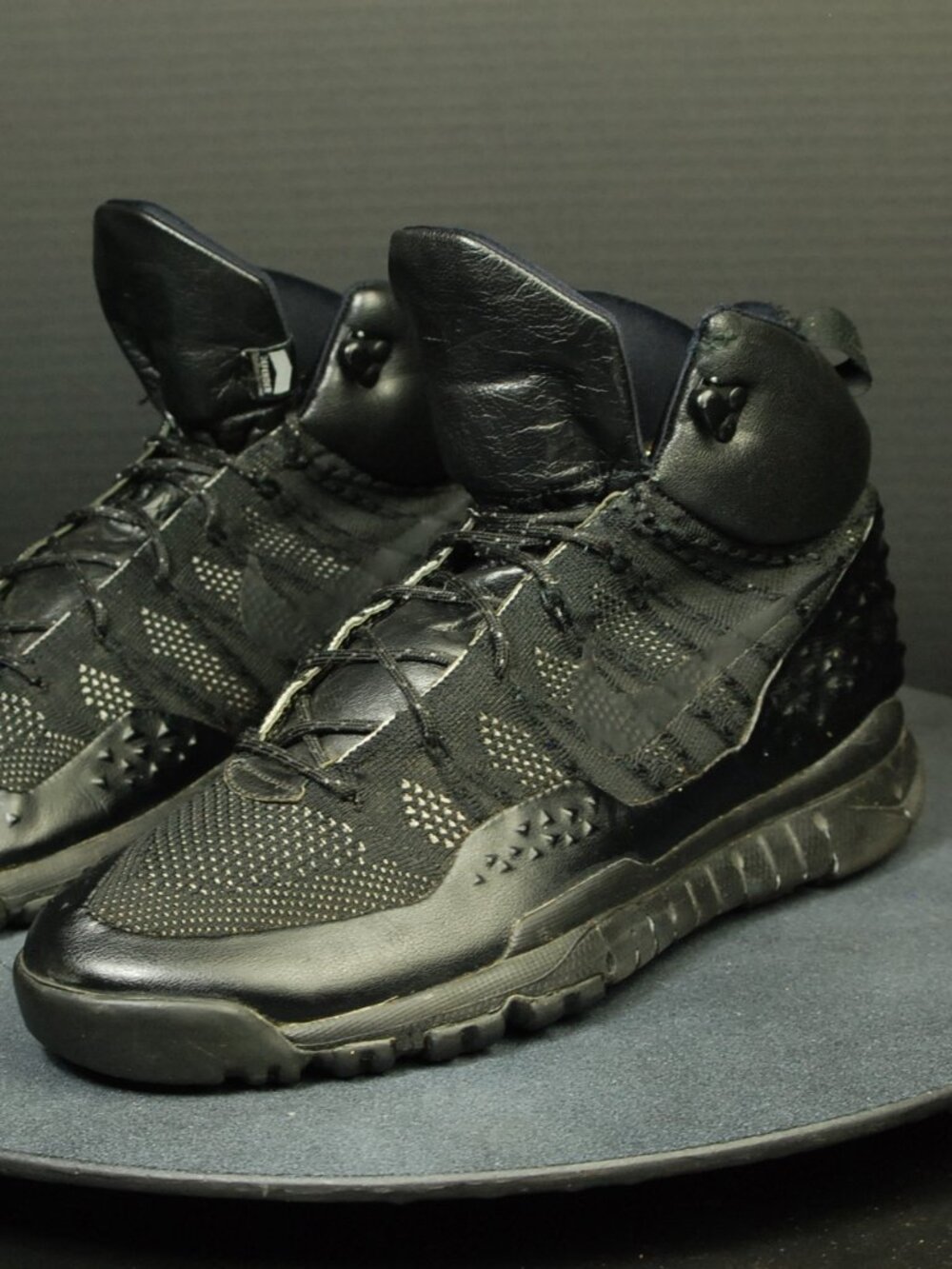 2016 Nike Lupinek ACG Flyknit "Triple Black" 862505-002